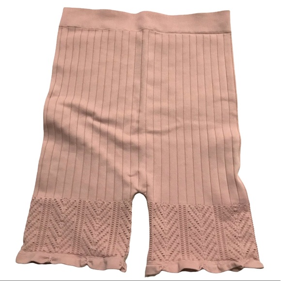 Intimately Free People Pink Ruffle Shorts, Boho High Waisted Ribbed Size XS/S - Picture 2 of 7